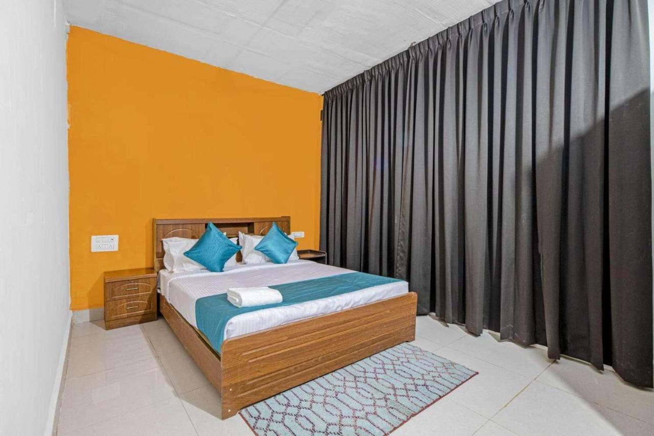 Hotel Terminal View Devanahalli Kültér fotó